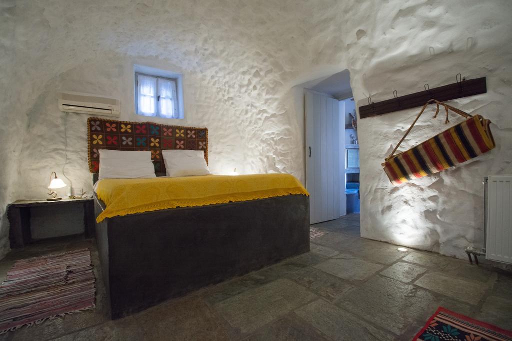 Abramis Rooms Mitata Экстерьер фото
