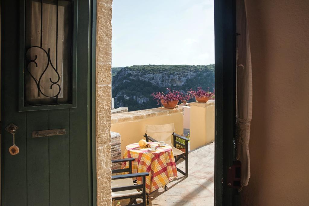 Abramis Rooms Mitata Экстерьер фото
