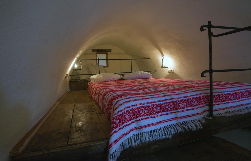 Abramis Rooms Mitata Экстерьер фото